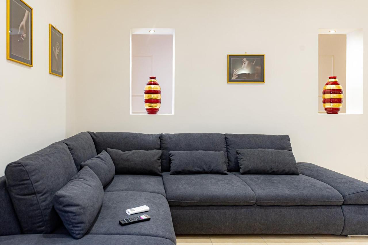 Internotre Luxury Apartment Бари Экстерьер фото