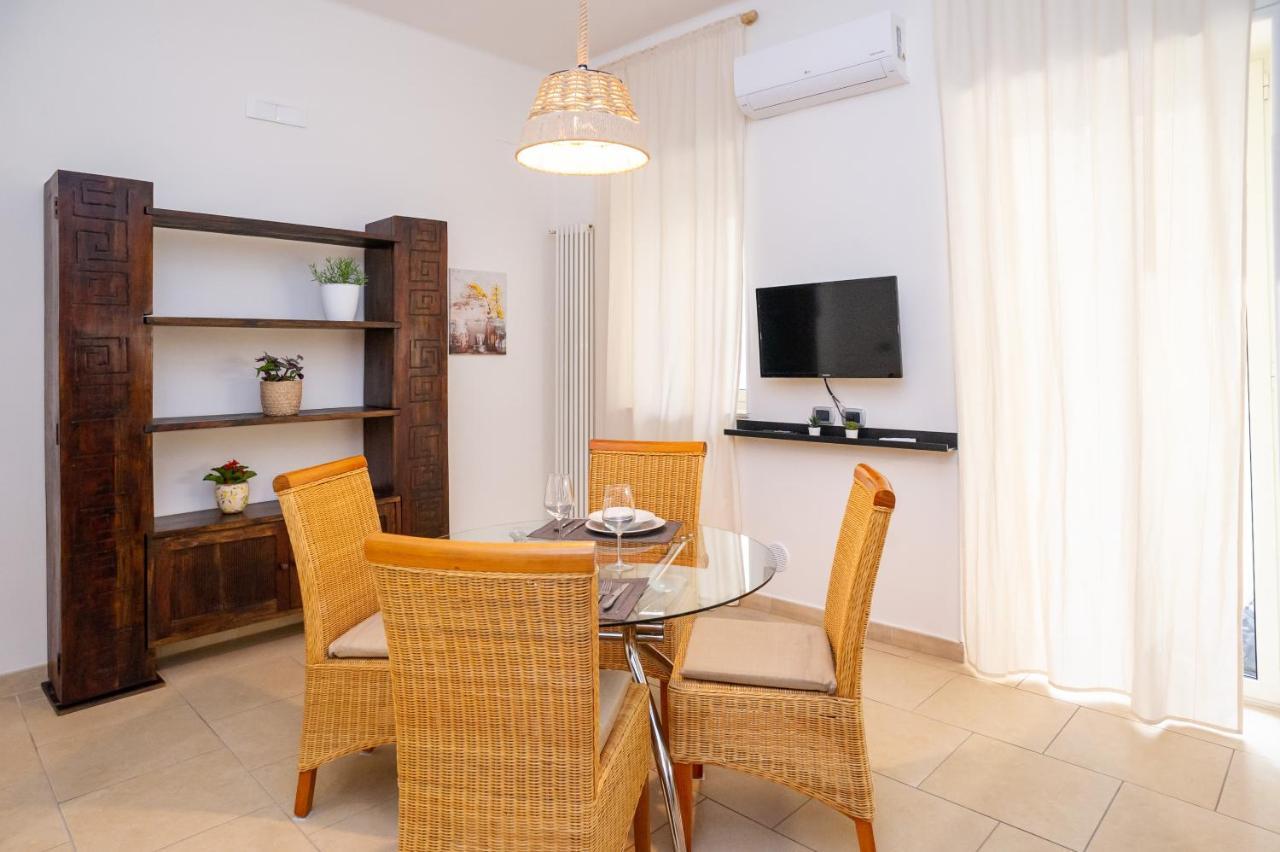 Internotre Luxury Apartment Бари Экстерьер фото